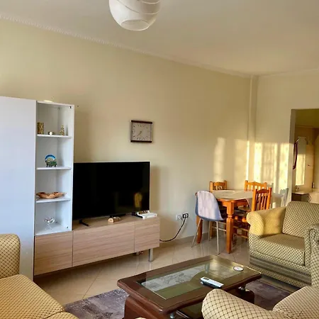Apartment Astir Happy *