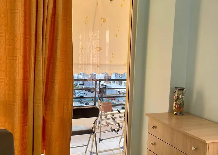 Lägenhet Astir Happy